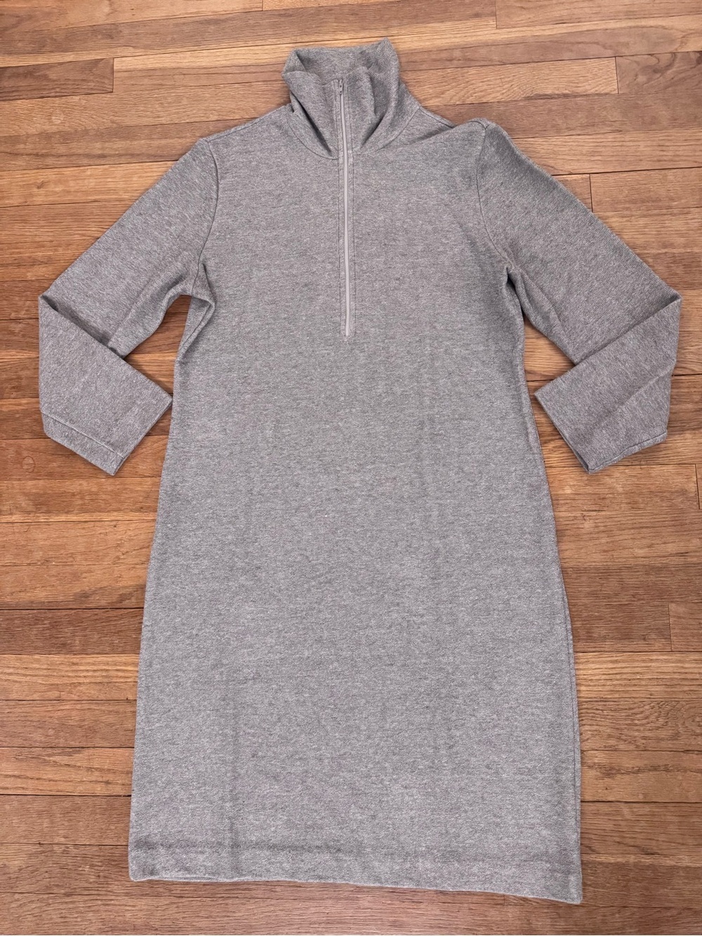 Weekenders Women's Gray Knee Length Quarter Zip Sweatshirt Dress - Size M
 b21